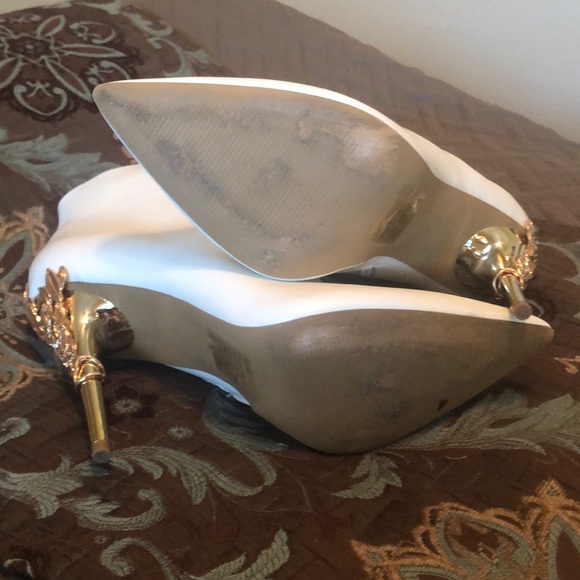 White and gold booties - Picture 4 of 4